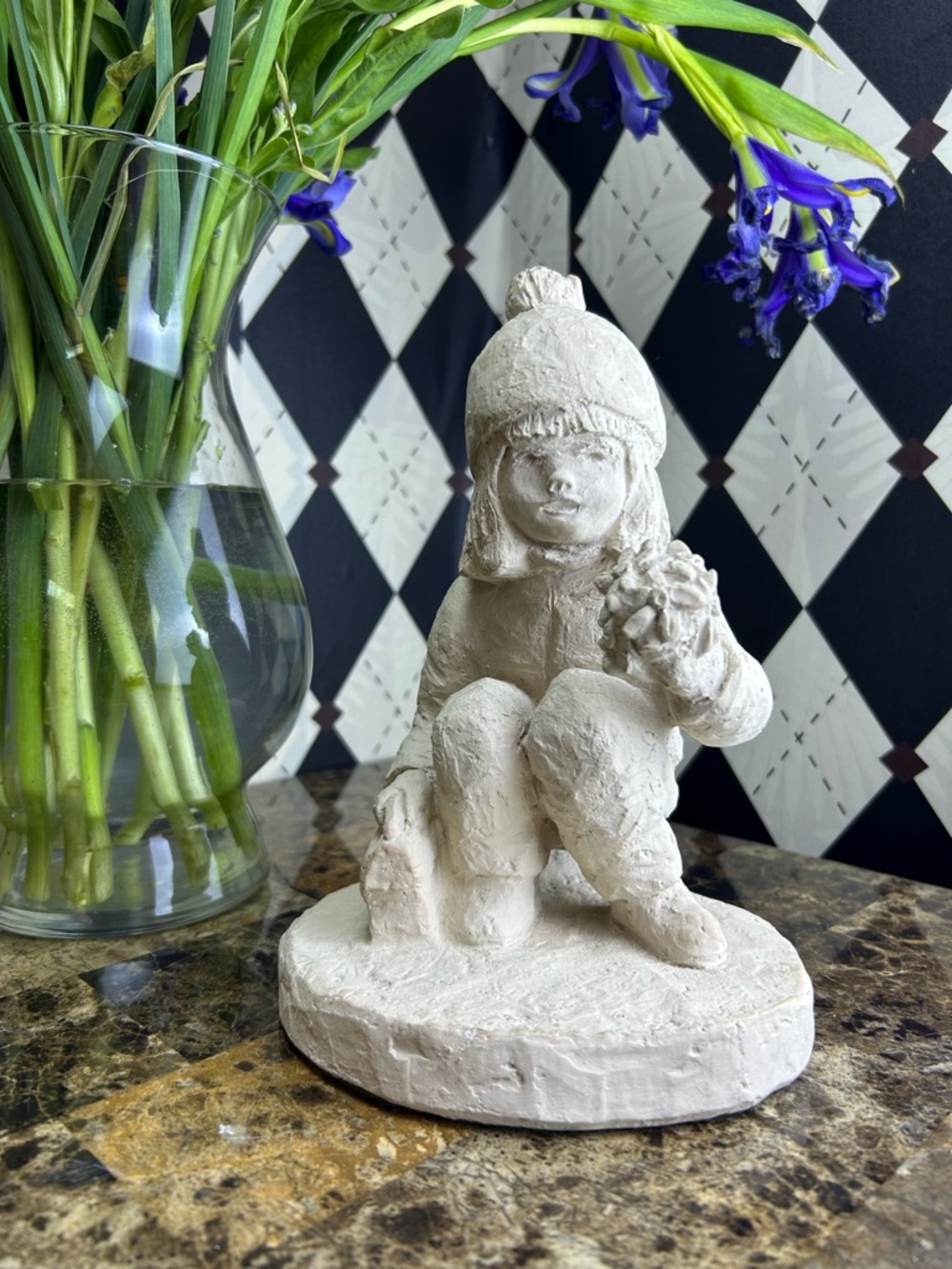 Austin Productions 1983 Child Figurine by‎ Dee Crowley “Bright Eyes” Sculpture